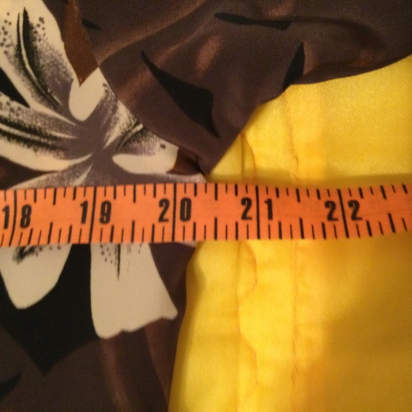 Women’s Tropical Flowers Long Sleeve Blouse - Picture 5 of 6